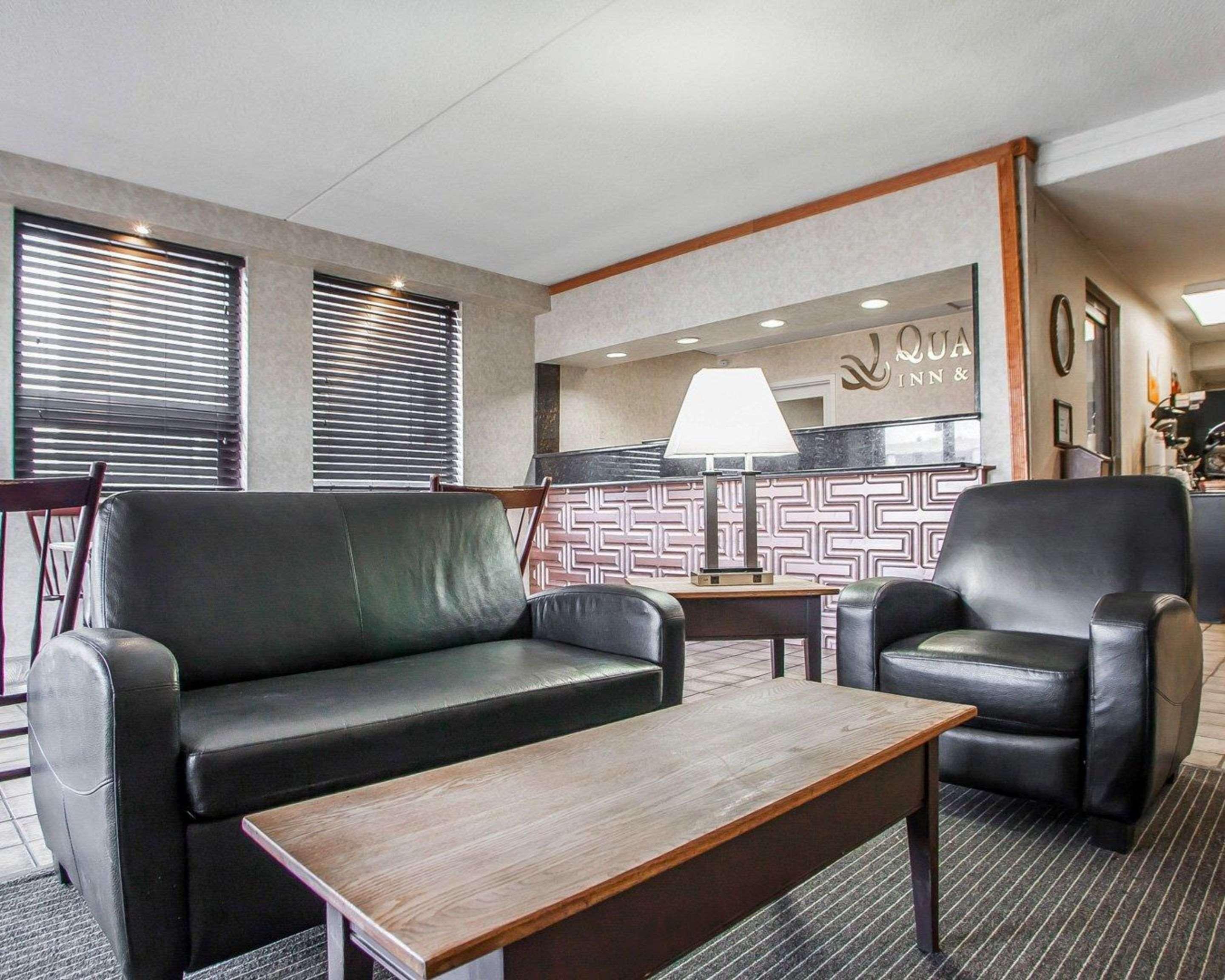 Comfort Inn & Suites Wyomissing-Reading Bagian luar foto